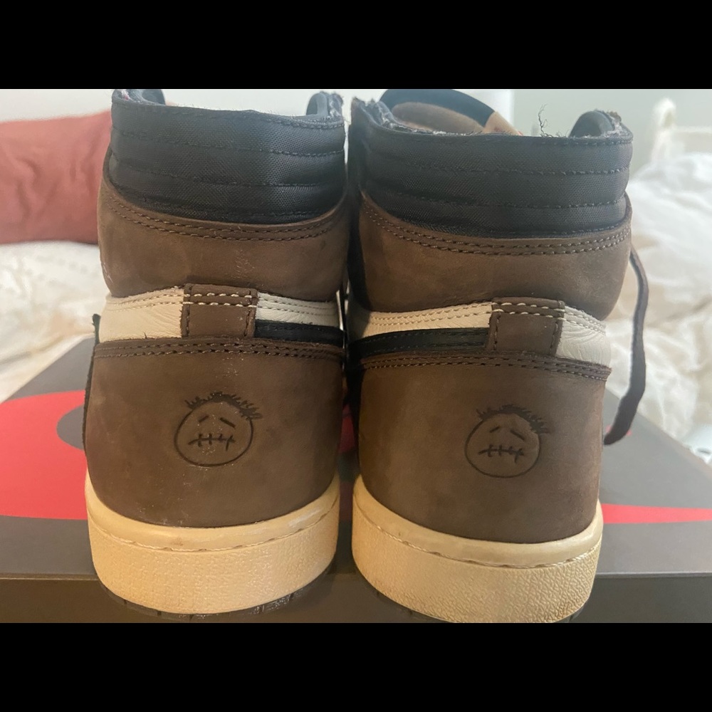 Travis Scott Retro 1’s